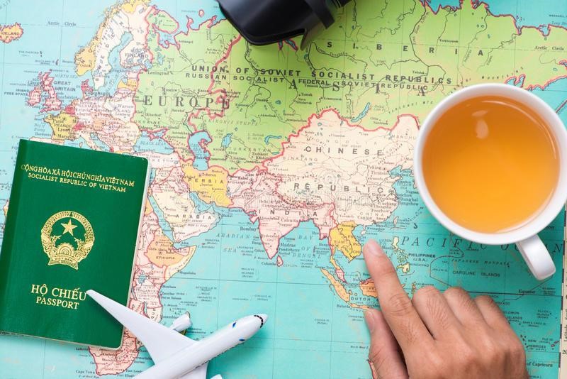 Thủ tục đổi hộ chiếu sắp hết hạn có khó không?